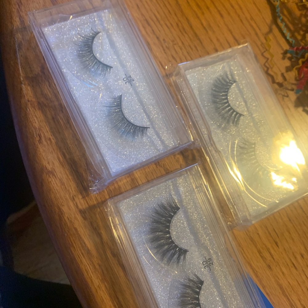 3D Lashes - Picture 4 of 7